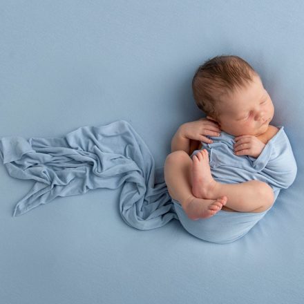 Newborn Photography in Leeds, Baby boy, Blue Background