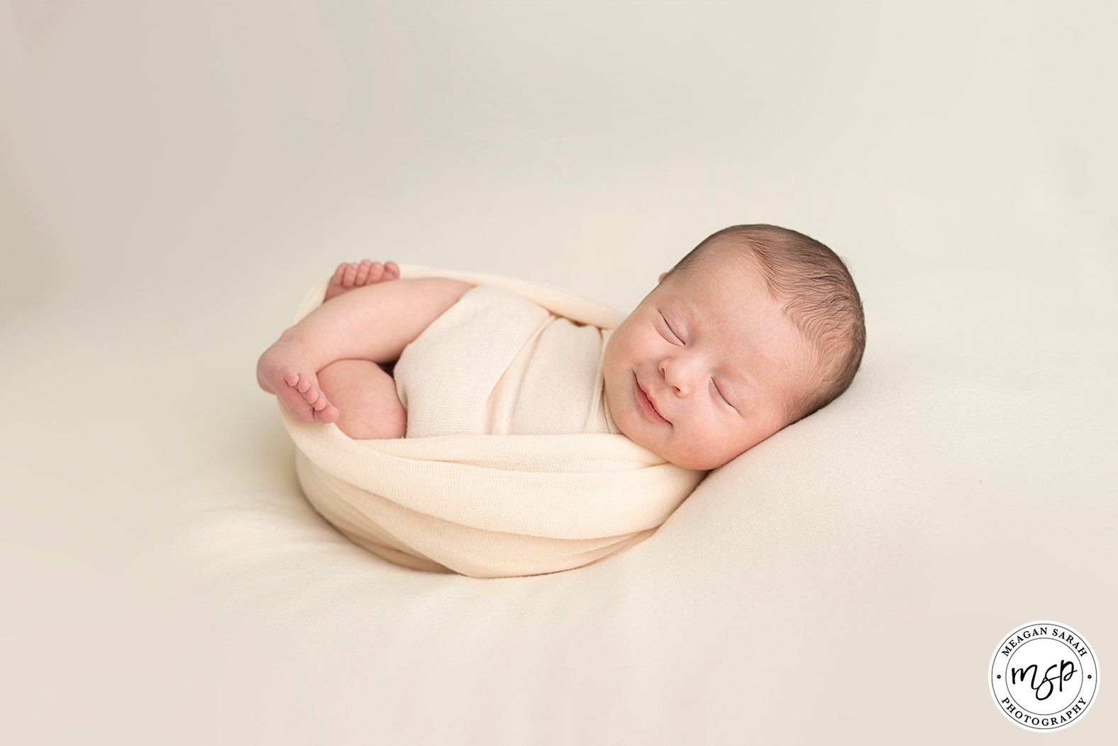 Light Peach,Turtle on back,Baby Photographer Leeds,Baby Photography Leeds,Leeds Newborn Photographer,Leeds Newborn Photography,Leeds Photographer,Professional Photographer in Leeds,West Yorkshire Photographer,Yorkshire Newborn Photographer,Yorkshire Newborn Photography,