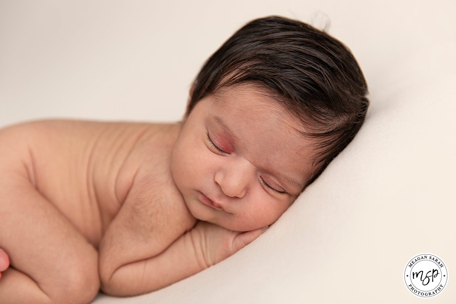 Newborn Photography,Baby Photography,Baby Girl,Leeds,Newborn Photographer Leeds,Leeds baby pictures,