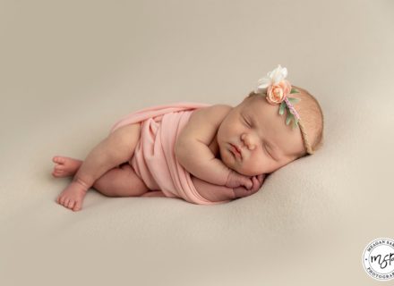 beautiful baby newborn girl photography in peach