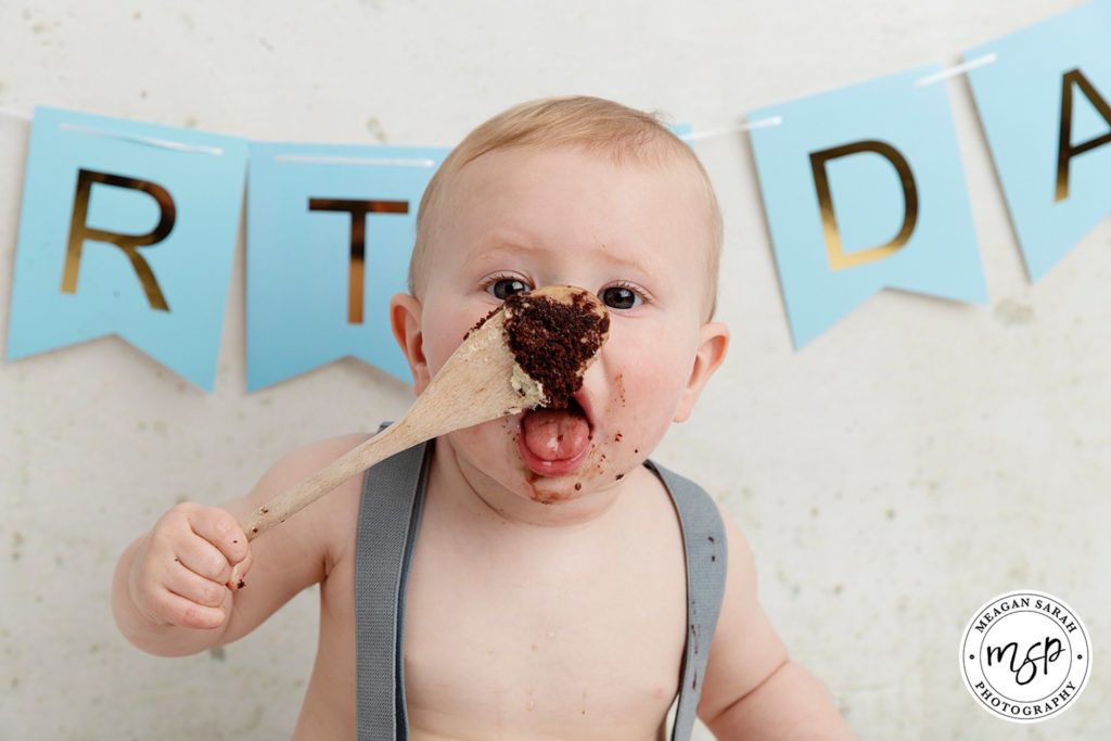 Funny cake smash photo, funny pictures, baby, Leeds photographer,