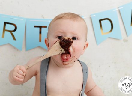 Funny cake smash photo, funny pictures, baby, Leeds photographer,