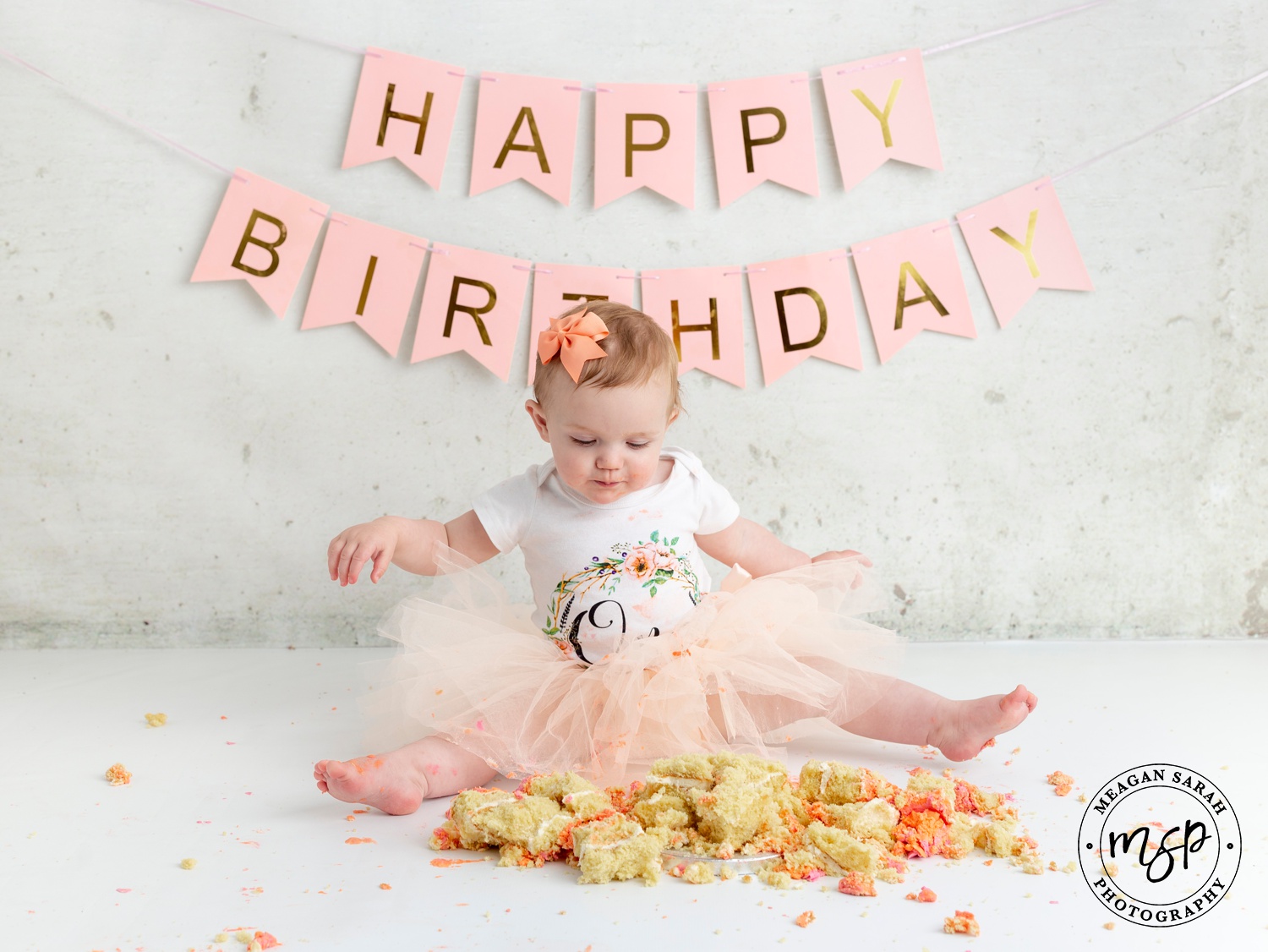 Baby fun,Birthday Idea,Cake,Cake smash,Cake smash ideas,First Birthday,Happy Birthday,Little Ones,Leeds Photographer,Cute babies,Baby Pictures,Baby Photography Leeds,Baby Photographer Leeds,1 year old photography leeds,Meagan Sarah Photography,Professional Photographer in Leeds,West Yorkshire Photographer,Baby Girl,Pink Cake,Peach cake smash,Tutu,Affordable photographer leeds,