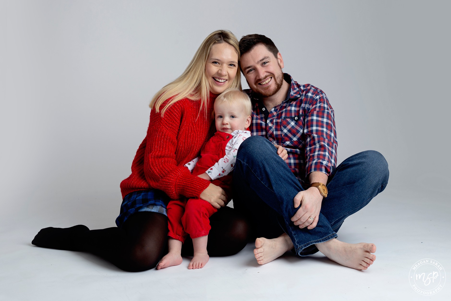 Group,Portrait,Family,Family of 7,Affordable photographer leeds,Fun Photos,Horsforth,Leeds,Little Ones,Meagan Sarah Photography,Studio,Professional Photographer in Leeds,Pictures,Photographs,White background,West Yorkshire Photographer,