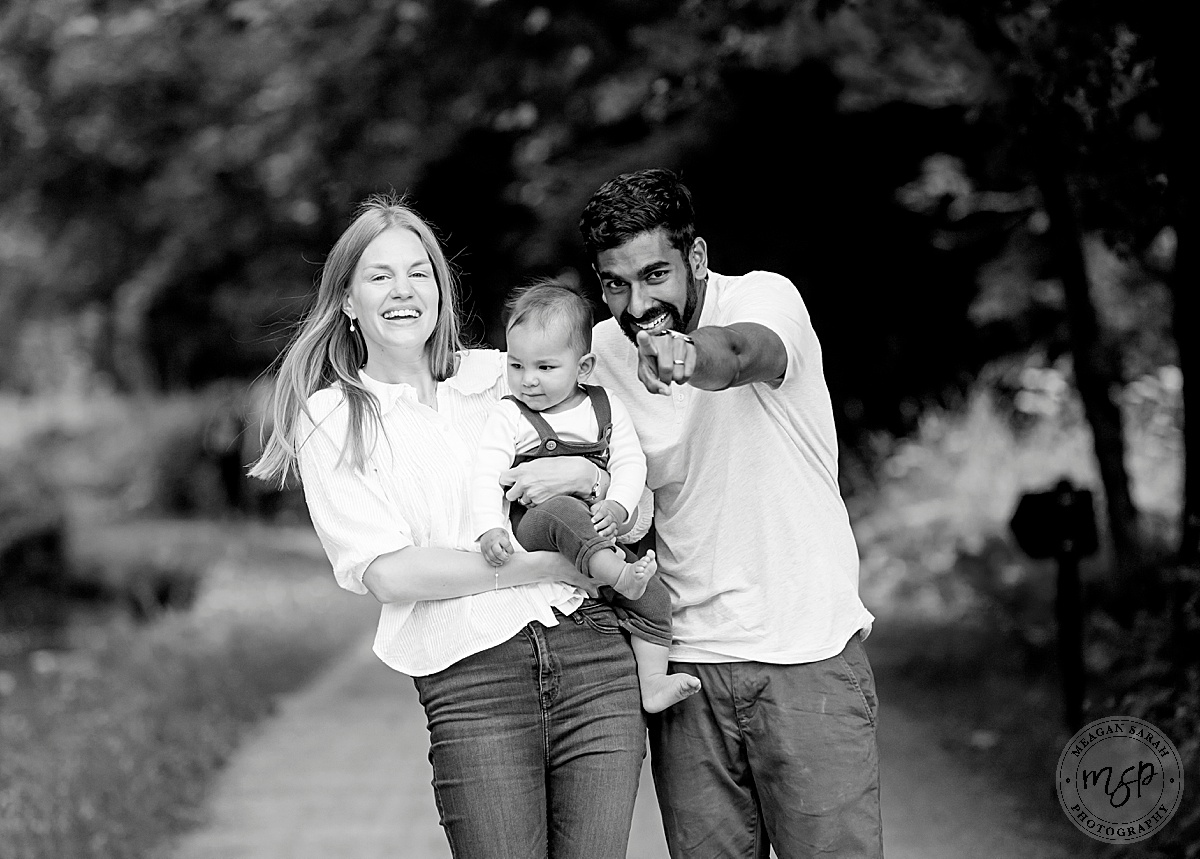 Calverley,Meagan Sarah Photography,Leeds,Couple,Family,Blue trousers,Outdoor photoshoot,Professional,Photography,Photographer,Outdoor photographer,High End,Canal,grass,Green,Greenery,Trees,Woodland,Beautiful Photography,Children Photographer,White T,White vest,White top,Calverley Road,Horsforth,West Yorkshire,Summer,Sunny day,Sunshine,Black and White,